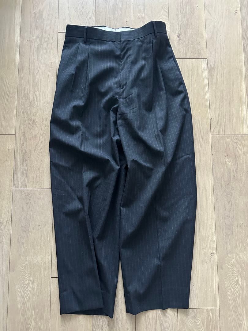 H エイチ ウールトロピカル 2プリーツワイドパンツ