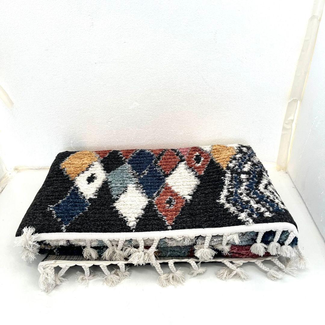 【新品未使用】ウィルトンラグ 160×230cm（トルコ製）